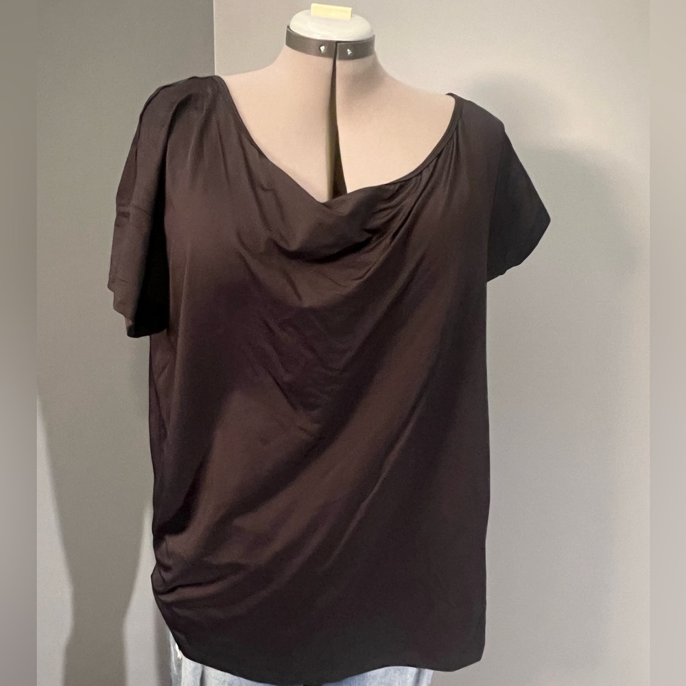 Torrid Black off the shoulder active tee